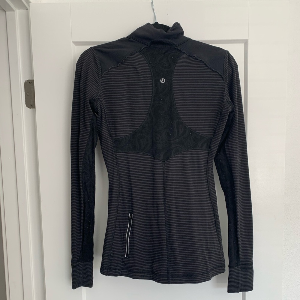 Lululemon 3/4 zip pull over